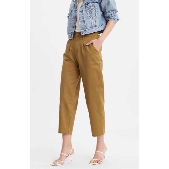 Levi's Pants - NEW Levi’s High-Rise Cropped Balloon Leg Pants